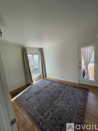 Main picture of 576 Blaisdell Dr