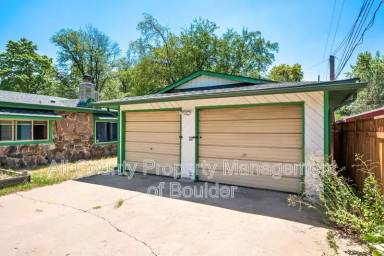 Main picture of 701 S Miller Ave