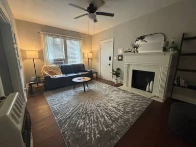 Main picture of 312 S Valentine St