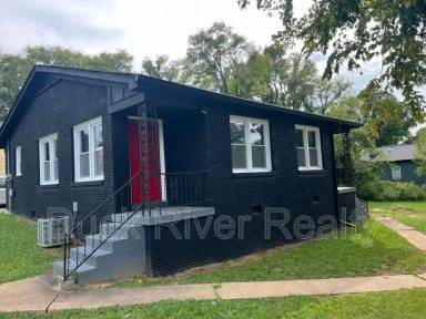 Main picture of 610 E 8th St