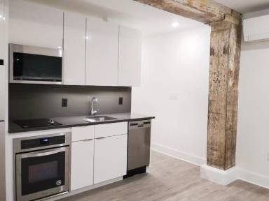 Main picture of 425 N Prince St