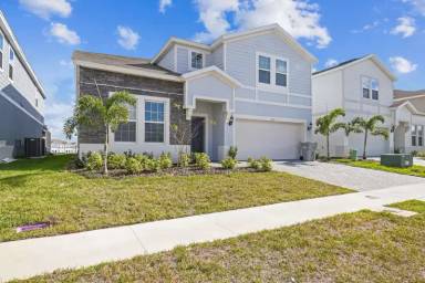 Main picture of 3217 Lilac Way