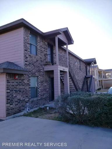 Main picture of 1312 W Carmen Ave