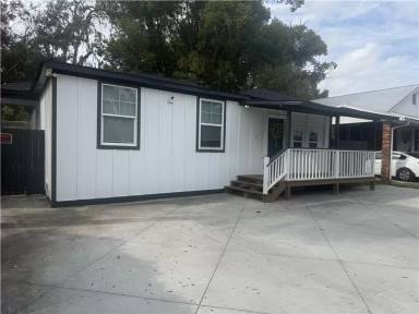 Main picture of 1625 Wilson Ave
