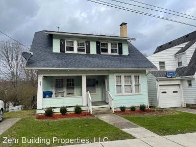 Main picture of 831 Irvin Ave