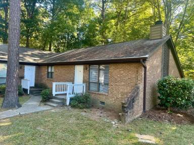 Main picture of 4940 Pebble Beach Dr