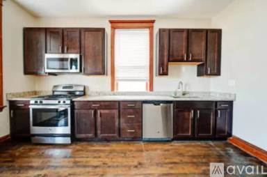 Main picture of 2523 N California Ave