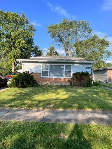 Main picture of 209 Todd St