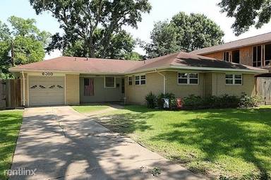 Main picture of 6010 Moonmist Dr