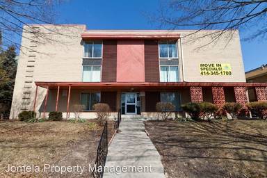 Main picture of 3118-3124 W Wells St Apartments