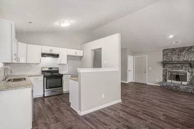 Main picture of 5472 Glen Haven Dr