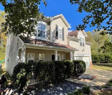 Main picture of 312 Stillwater Ct