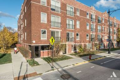 Main picture of 3739 N Milwaukee Ave
