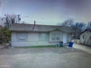 Main picture of 530 E 58th St N