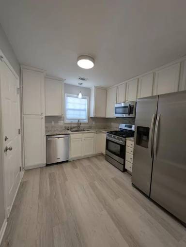 Main picture of 4656 Sooner Ln