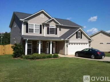 Main picture of 128 Saxon Falls Ct