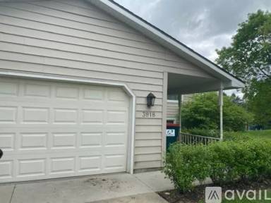Main picture of 3918 Huntington Ln NW