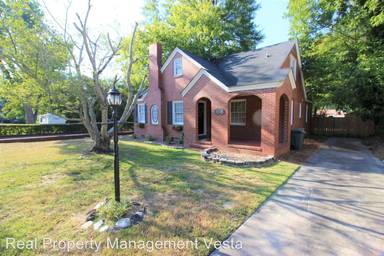 Main picture of 3772 Ridge Ave