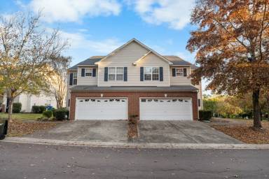 Main picture of 123 Basset Hall Dr