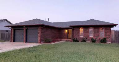 Main picture of 1104 Penn Ln