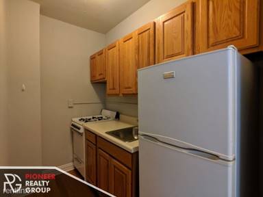 Main picture of Roscoe Apartments