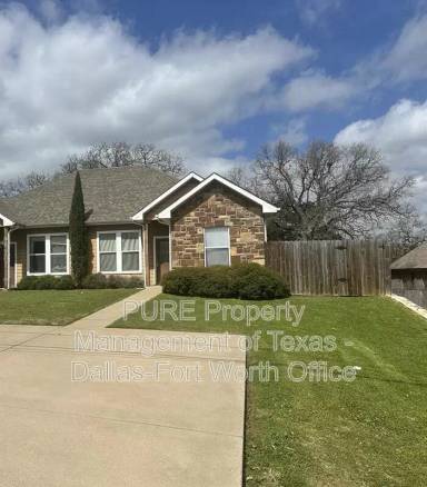 Main picture of 3712 Mandy Dr