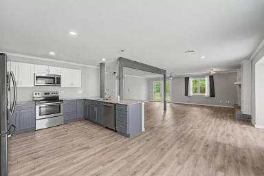 Main picture of 1404 W Pine St