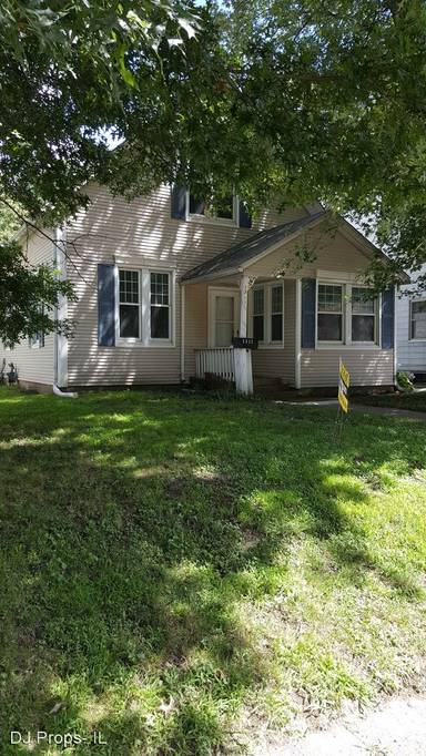 Main picture of 1317 44th St