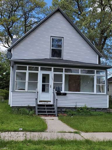 Main picture of 1641 Park St