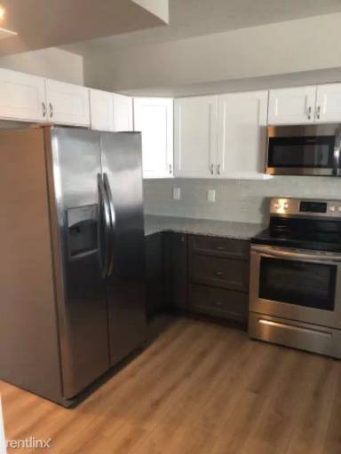 Main picture of E Pacific Way Townhomes