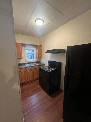 Main picture of 125-131 N W St