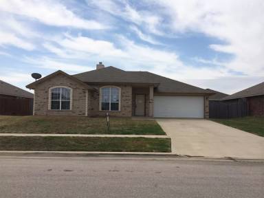 Main picture of 701 Aries Ave
