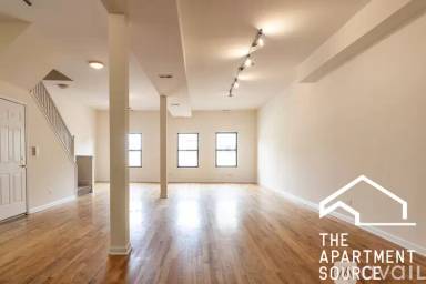 Main picture of 2336 N Milwaukee Ave