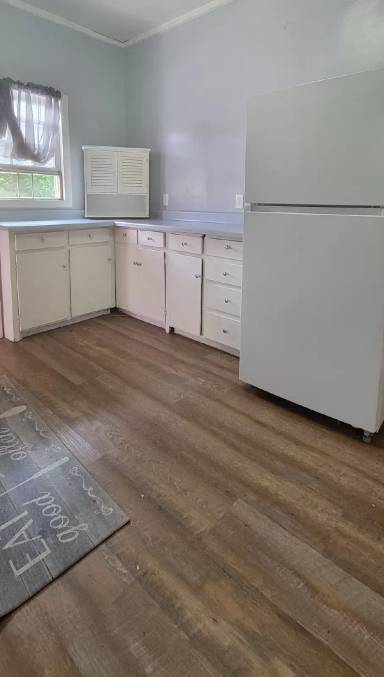 Main picture of 927 Plumer St