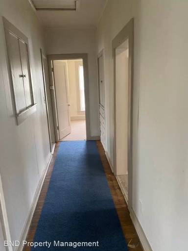 Main picture of 114 E Monroe St