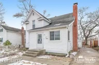 Main picture of 403 Laurel St