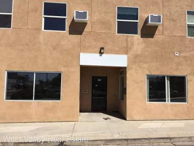 Main picture of 218 4th St