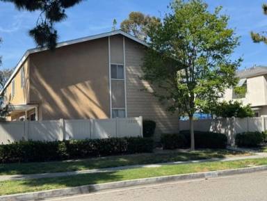 Main picture of 13525 3/4 Village Dr