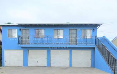 Main picture of 1064 Hoffman Ave