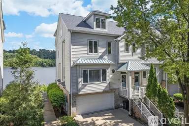Main picture of 117 Saint Charles Ct