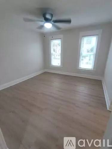 Main picture of 813 E Wayne St