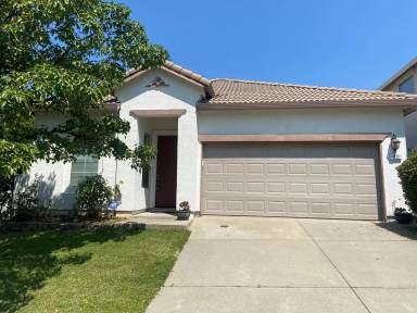 Main picture of 111 Lembi Dr