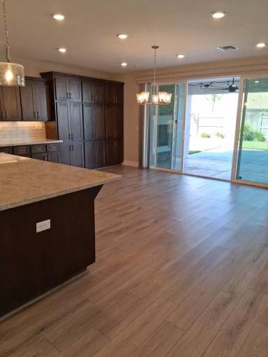 Main picture of 1729 Wadsworth Cir