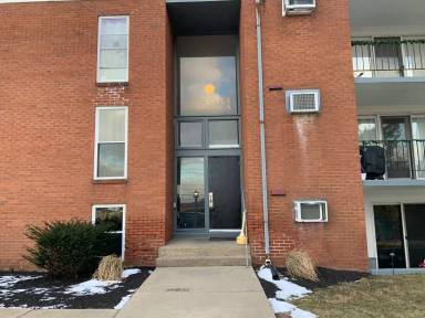 Main picture of Twin Oaks Apartments