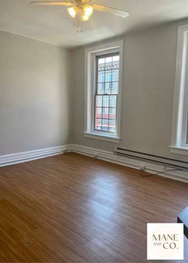 Main picture of 824 Tallow Hill Rd
