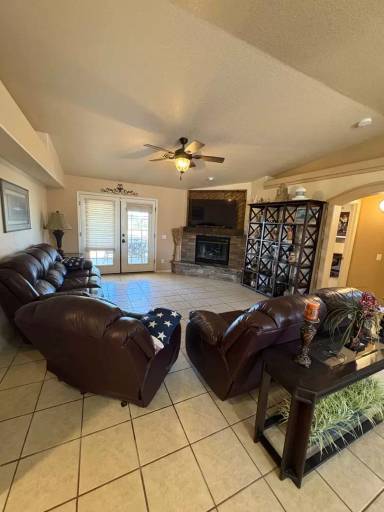 Main picture of 1791 Rainbow Ave S
