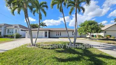 Main picture of 5316 SW 8th Ct