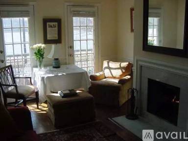 Main picture of 4625 MacArthur Blvd NW