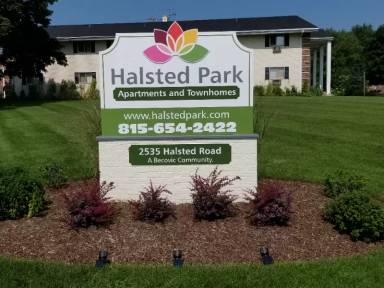 Main picture of 2624 Halsted Rd