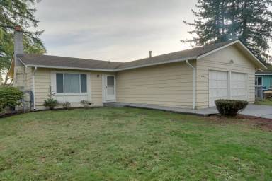 Main picture of 2015 S 301st St